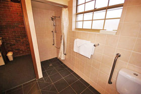 Disabled Twin - Bathroom at Yarra Valley Motel